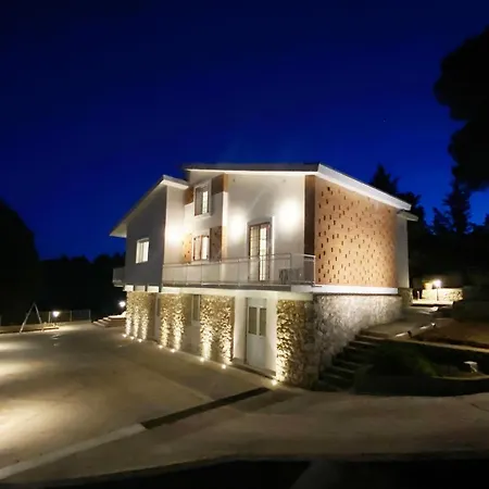 Pica By Posarellivillas Villa San Corrado di Fuori